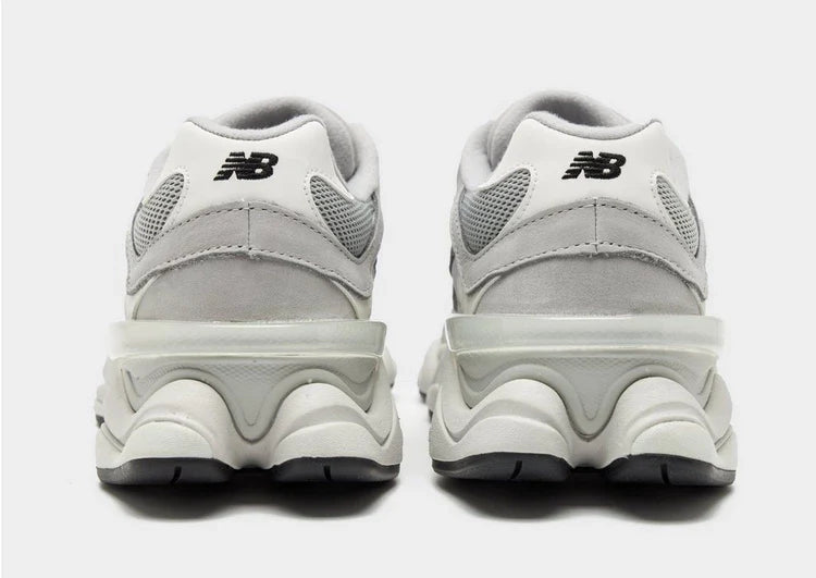 New Balance 9060 Light Grey Silver Metallic