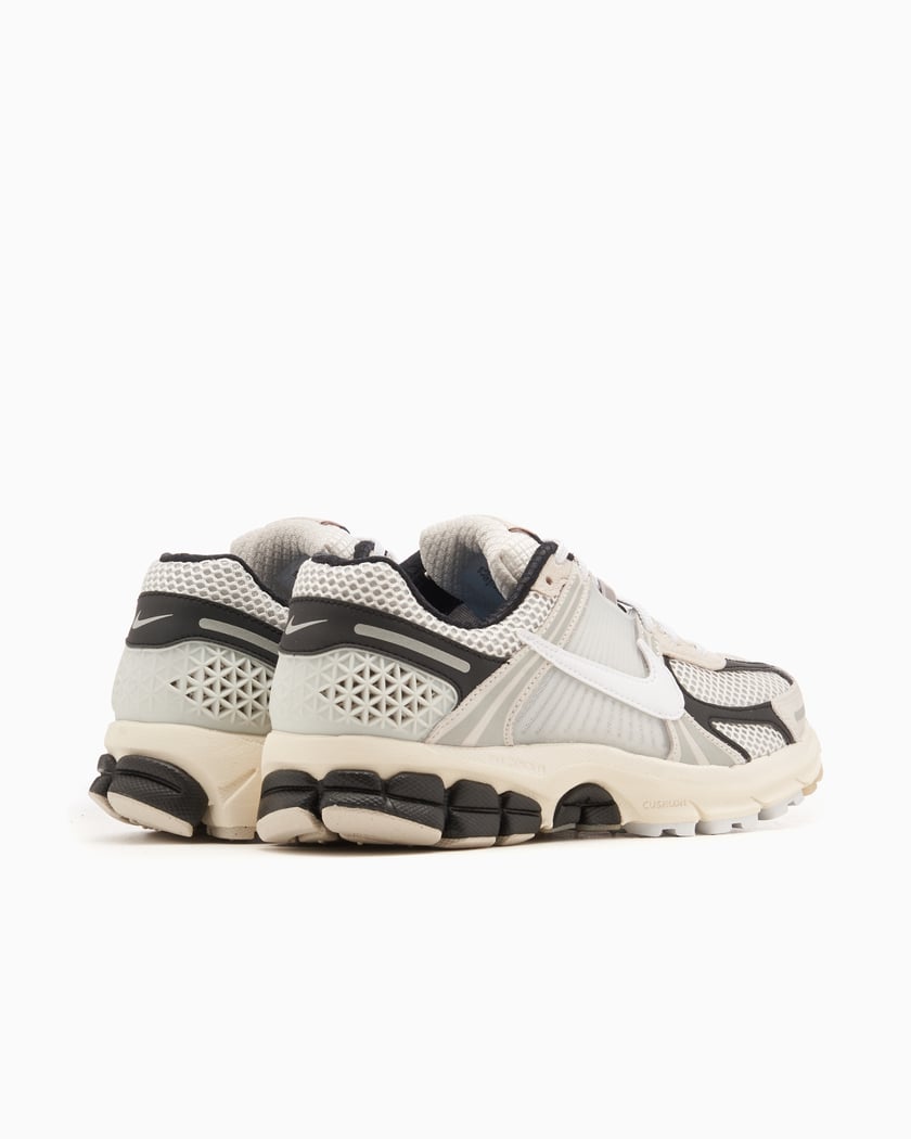 Nike Zoom Vomero 5 Supersonic Light Bone Black