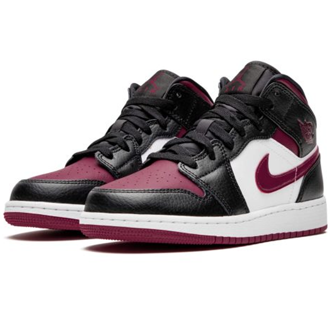 Jordan 1 mid Bred Toe GS